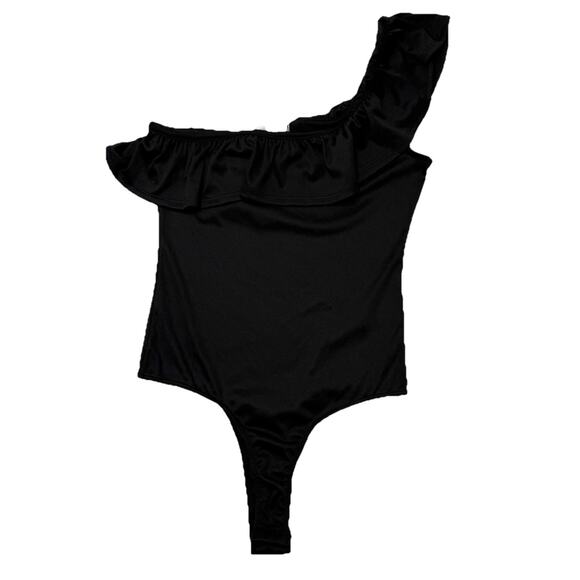 Wisteria Lane Black Bodysuit Ruffled Asymmetrical Top Sz L Ribbed One-Shoulder - Picture 1 of 14